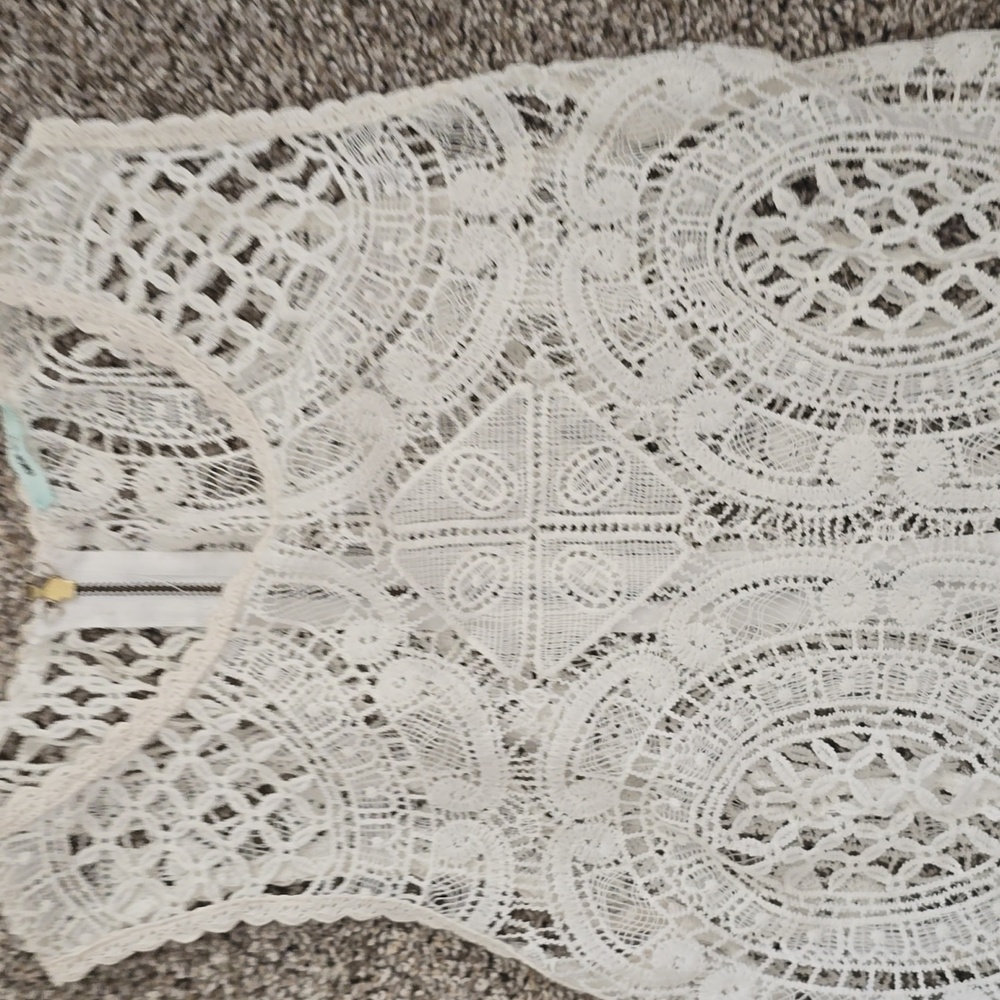 Kimchi Blue Crocheted Lace